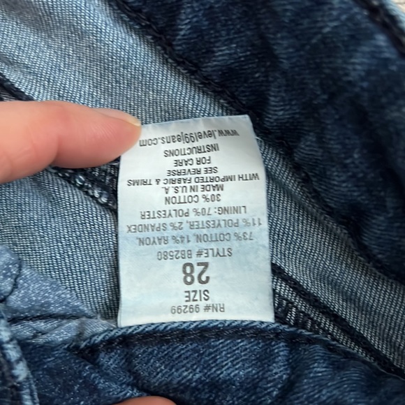 Woman’s Level 99 size 28 jeans - Picture 4 of 5
